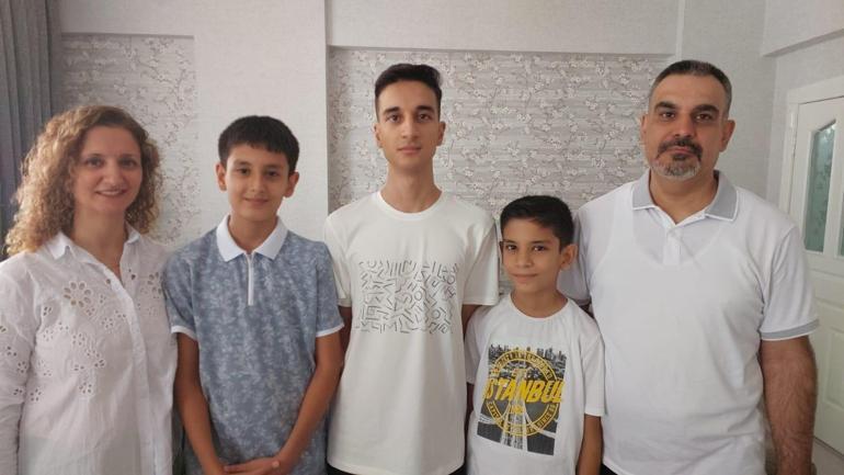 Şampiyonlar ailesi YKS Türkiye birincisi Ahmet Eren Özyurtseven konuştu